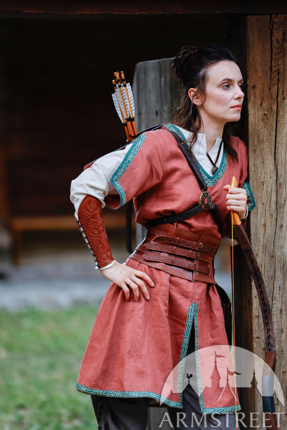 "Huntress" capsule set