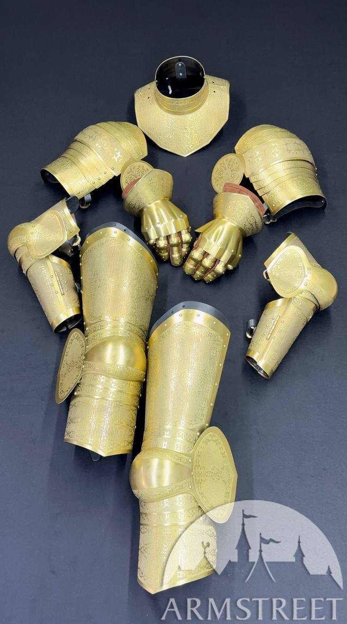 Paladin I armour kit in golden finish