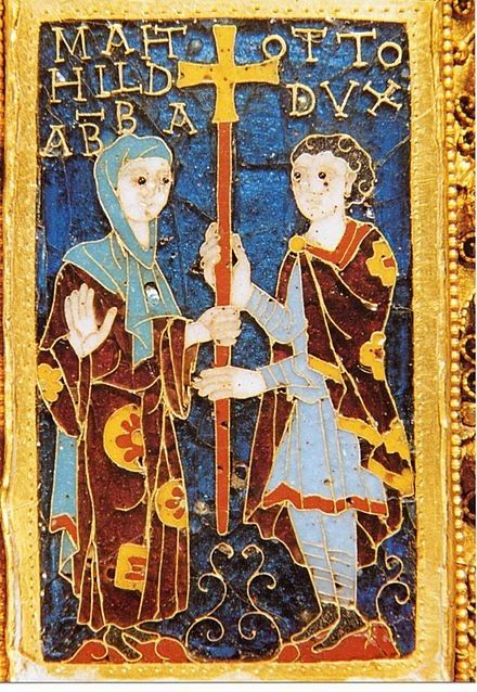 Ottonian enamel around 982: Mathilde with her brother Otto
