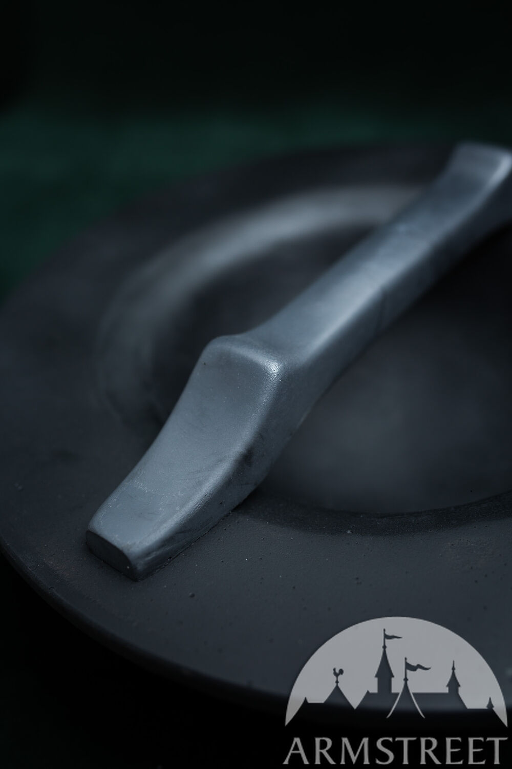 Plastic HEMA sparring training 12" buckler "Futura black"