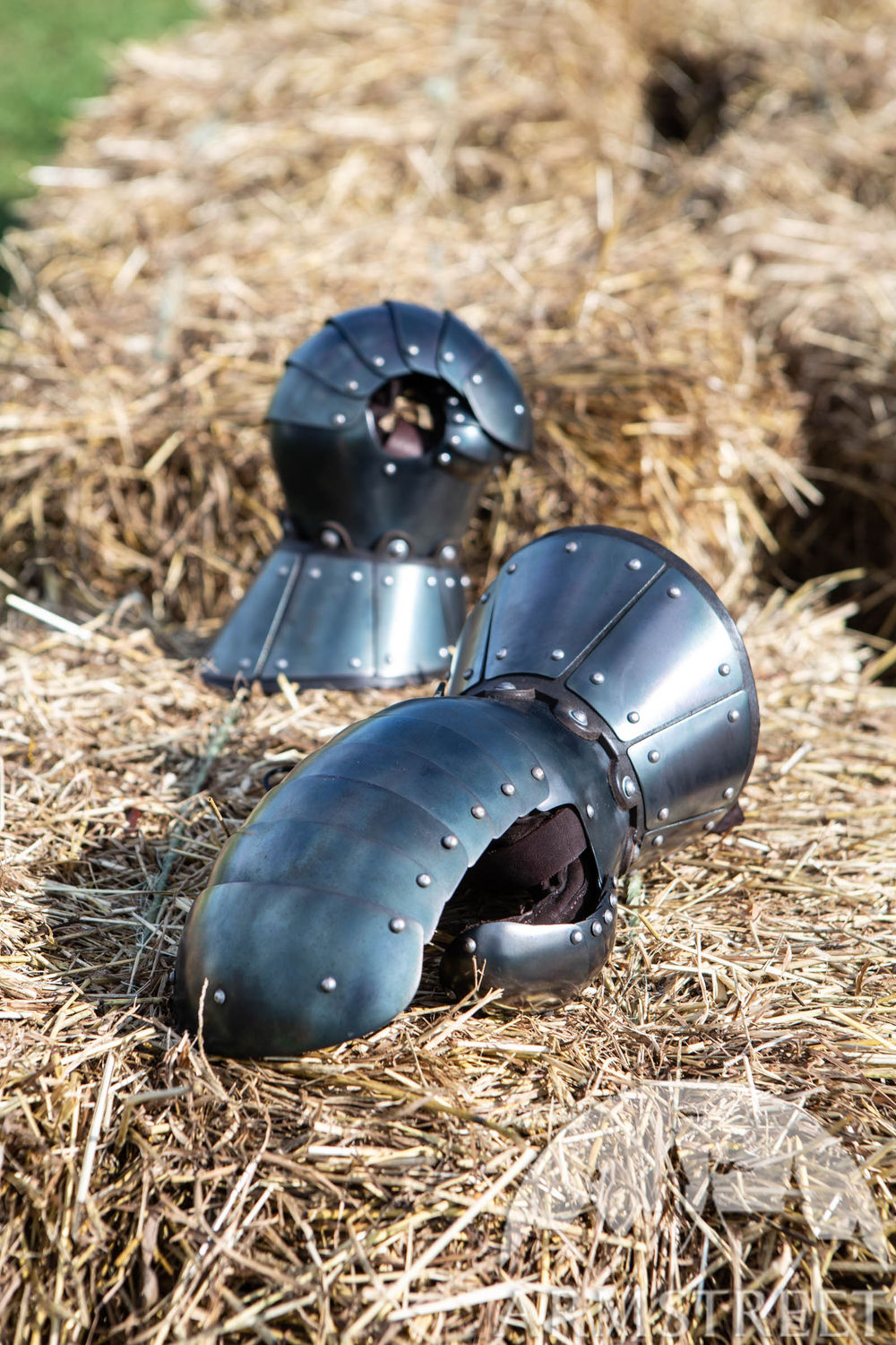 Spring Steel Medieval Reenactment Armor Gauntlets
